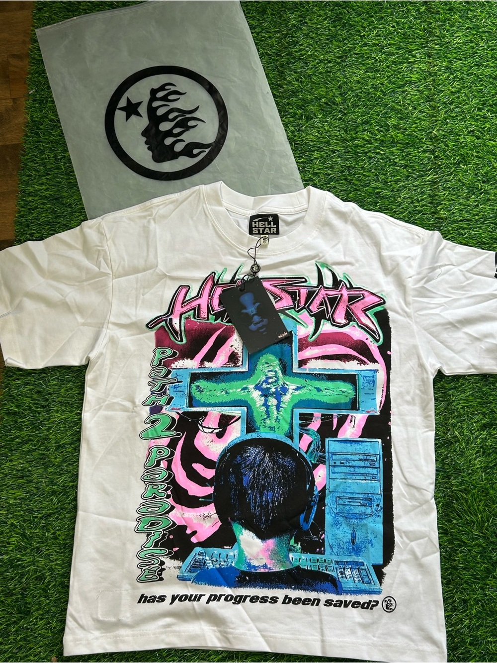 Hellstart Mens Small White Graphic Tee with Neon Cross Print